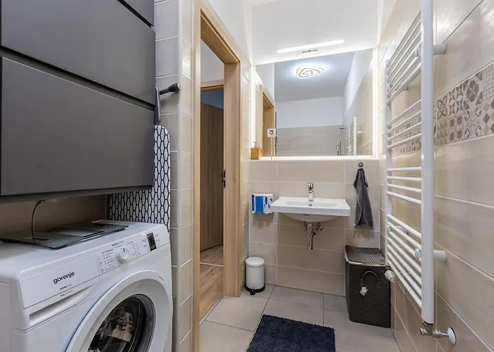 Bay Shore Flat Budapest