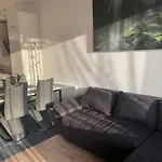 Bay Shore Flat *