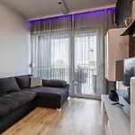 Bay Shore Flat *