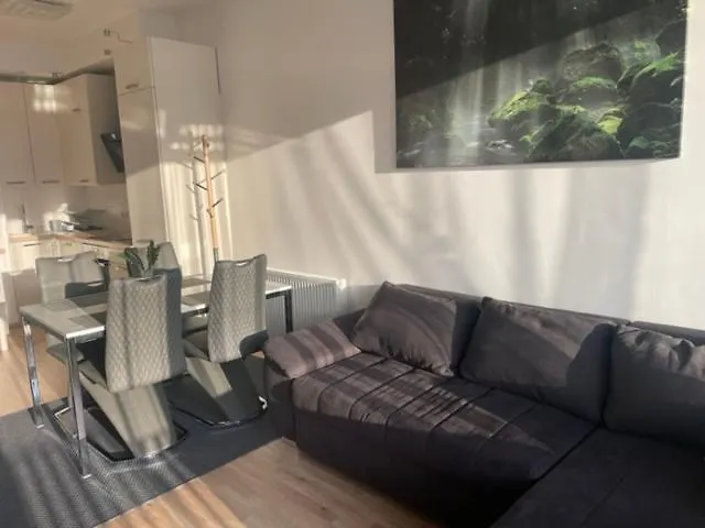 Bay Shore Flat *