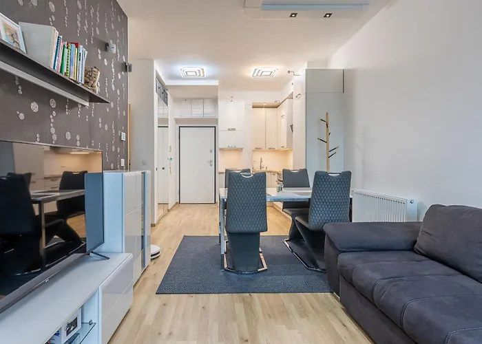 Bay Shore Flat * 布达佩斯