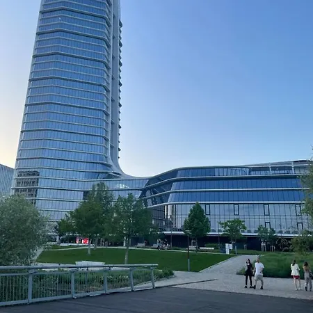 Bay Shore Flat * Budapešť