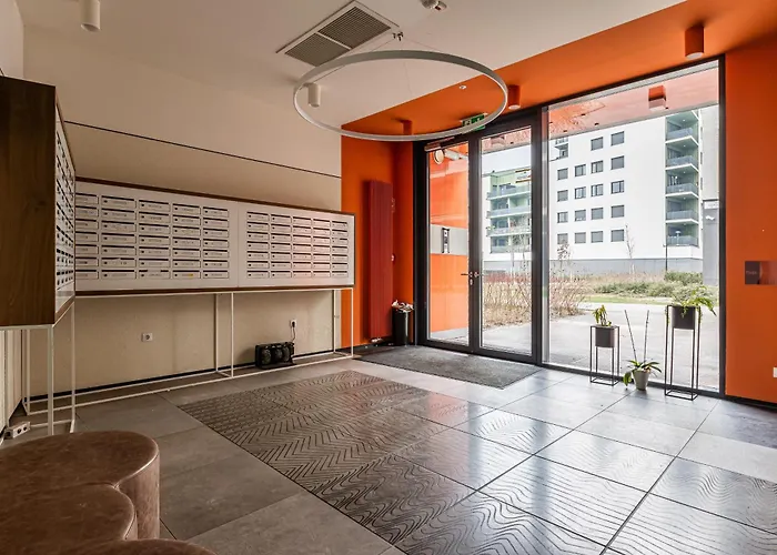 Bay Shore Flat