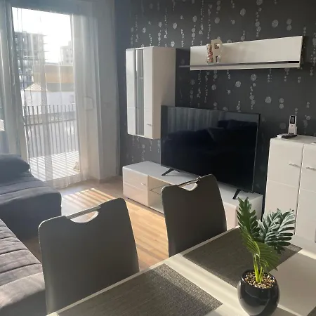 Bay Shore Flat Budapest